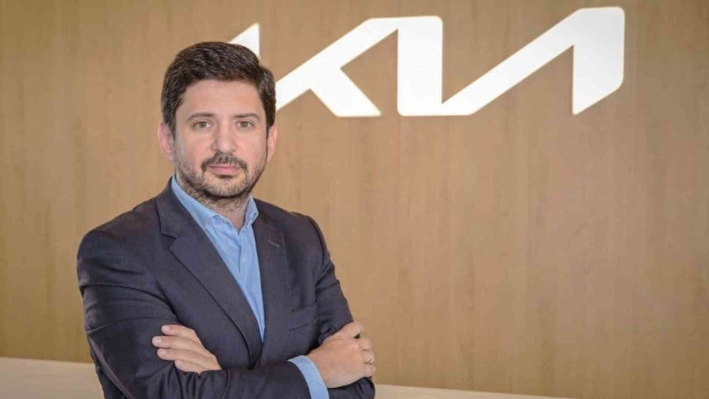 CARLOS SÁNCHEZ KIA
